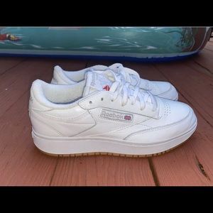 Reebok Women Classic Nylon/Suede Sneakers Size 9.5